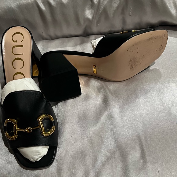 Gucci Slide Sandals - Picture 2 of 8
